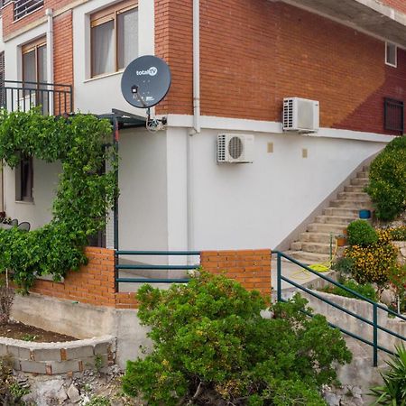Angela & Marco'S Apartments Неум Екстериор снимка