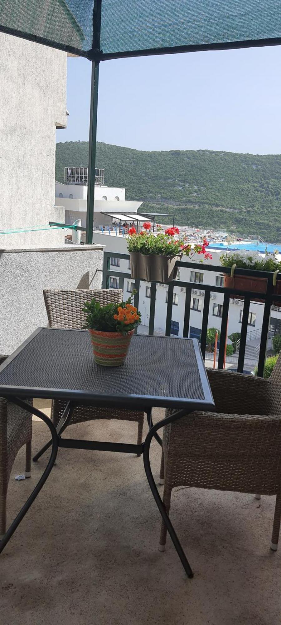 Angela & Marco'S Apartments Неум Екстериор снимка